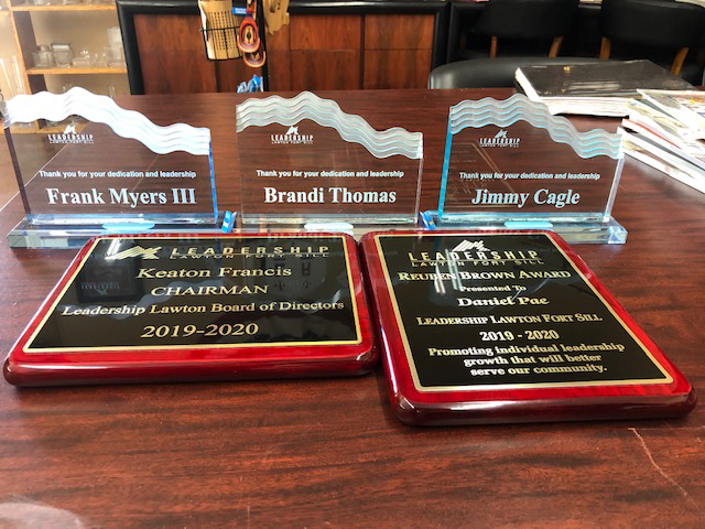 plaques-and-awards